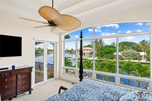 Lighthouse Point, FL 33064,2637 NE 28th Ct