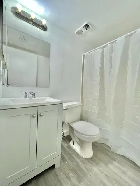 Coral Springs, FL 33071,9022 W Atlantic Blvd #225