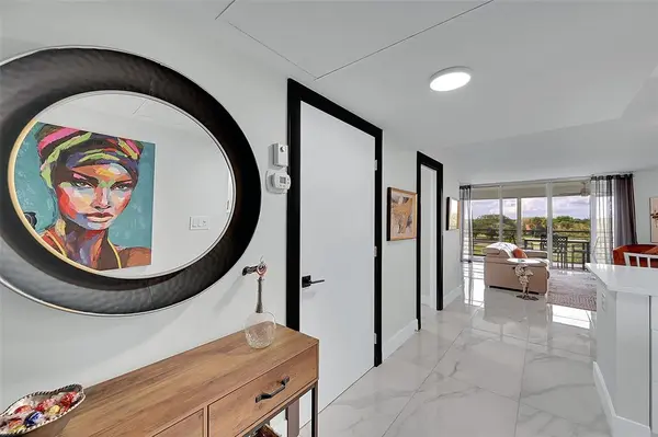 Pompano Beach, FL 33069,3980 Oaks Clubhouse Dr #505