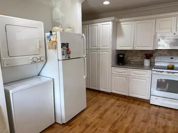 Delray Beach, FL 33445,1621 NW 20th Ave #201