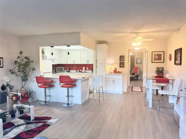 Deerfield Beach, FL 33442,154 Prescott H #154