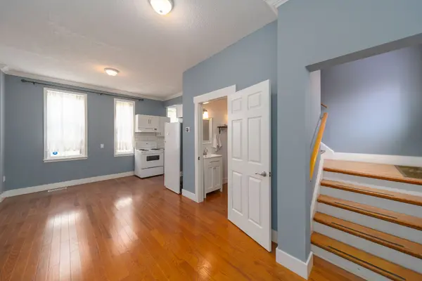 Barrie, ON L4N 1W4,72 High ST