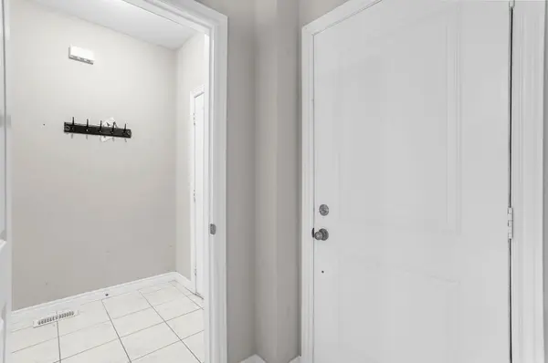 Welland, ON L3C 0J7,32 Alayche TRL