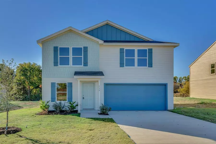 135 Sienna Drive, Alvord, TX 76225