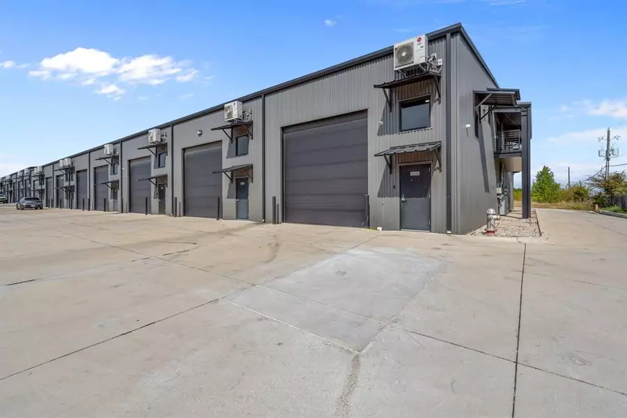 1400 N Las Vegas Trail #114, White Settlement, TX 76108