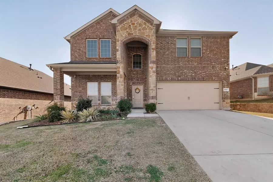 2917 Lampasas Lane, Little Elm, TX 75068