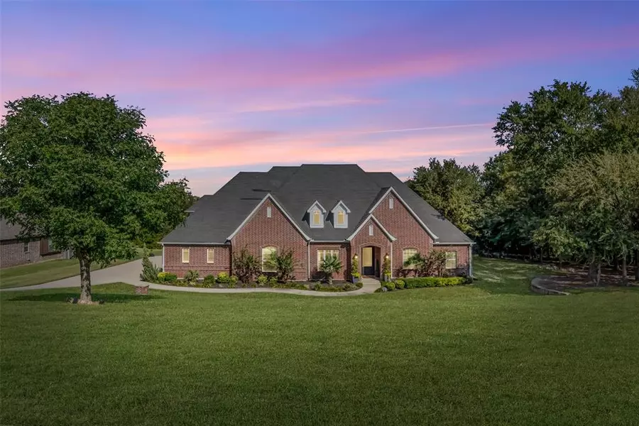 12317 Bella Colina Drive, Fort Worth, TX 76126