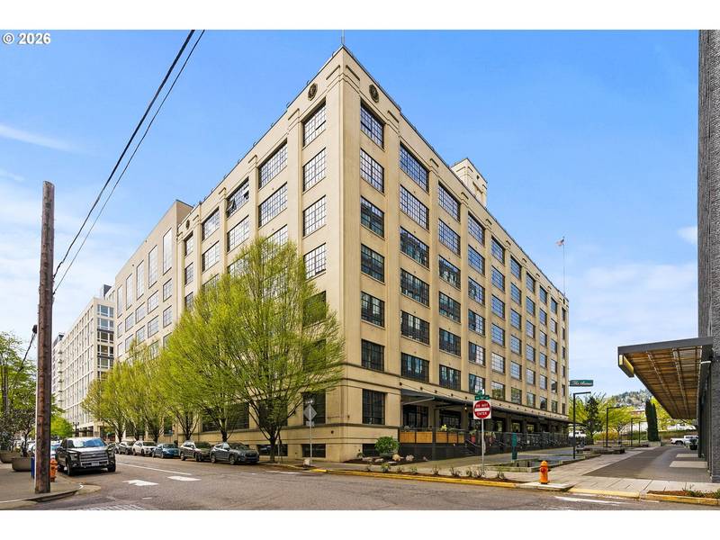 1400 NW IRVING ST, Portland, OR 97209