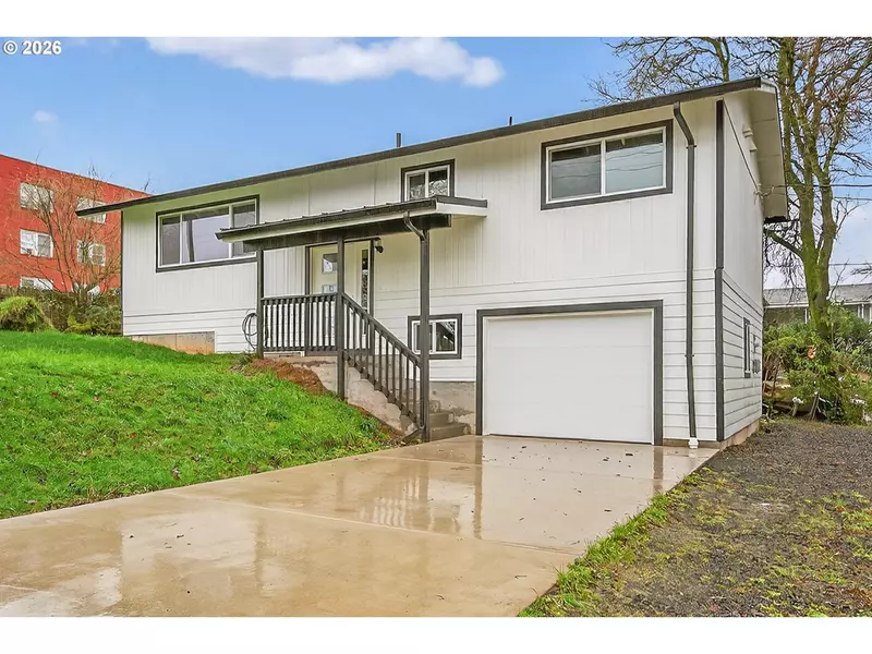 271 TUALATIN ST, St Helens, OR 97051