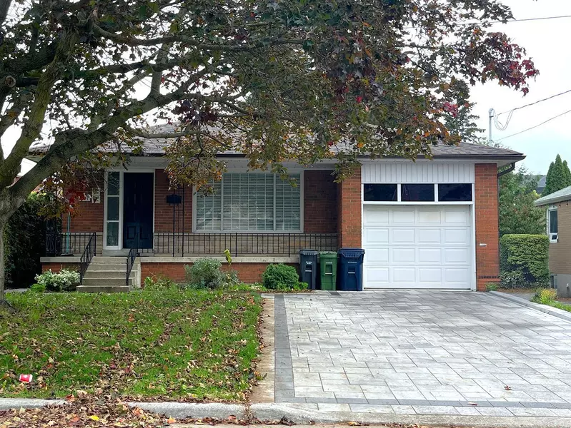 201 Hendon AVE #Main Floor, Toronto C07, ON M2M 1A9