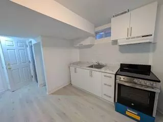 122 Pressed Brick DR #Lower, Brampton, ON L6V 4K4