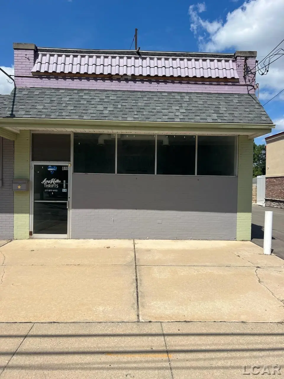 Adrian, MI 49221,810 W Maumee ST