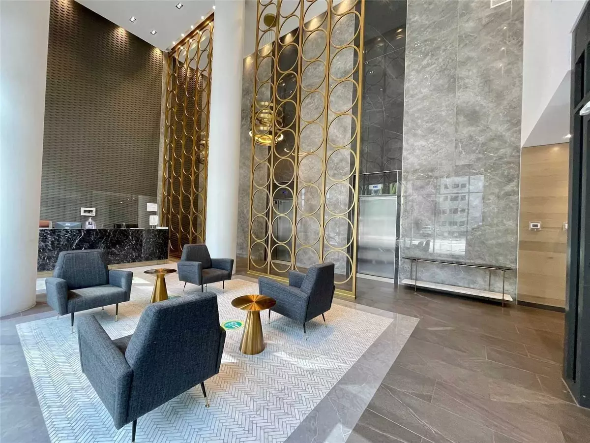 Toronto C01, ON M5V 1X2,330 Richmond ST W #1501