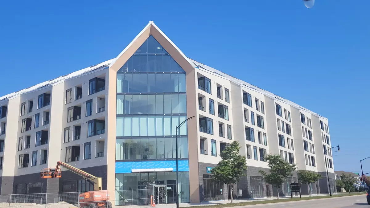 Collingwood, ON L9Y 5T7,31 Huron ST #502