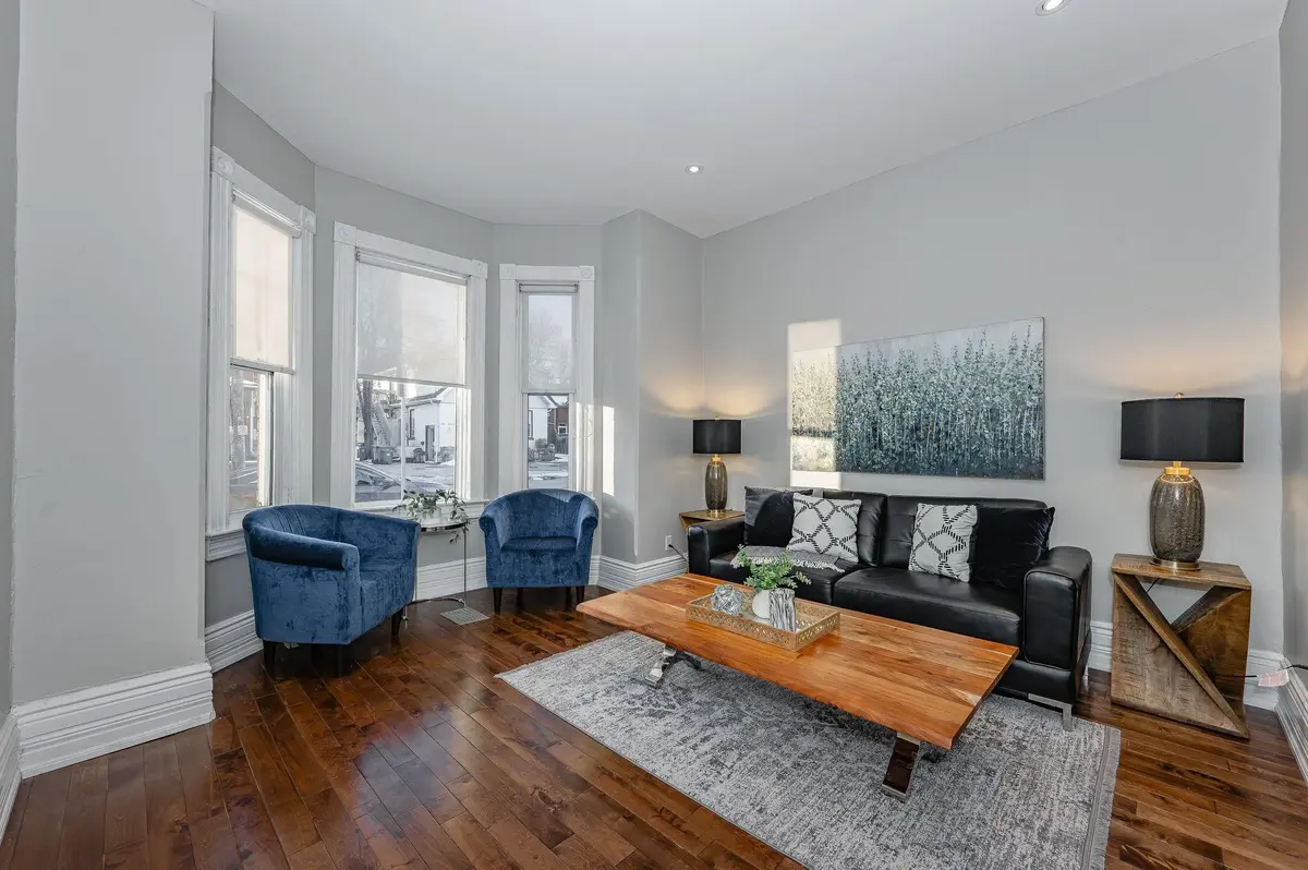 103 Surrey ST E, Guelph, ON N1H 3P7