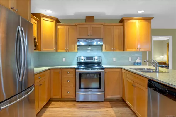 Duncan, BC V9L 3J6,396 Beech Ave