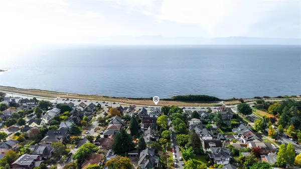 Victoria, BC V8V 1B9,1124 Dallas Rd