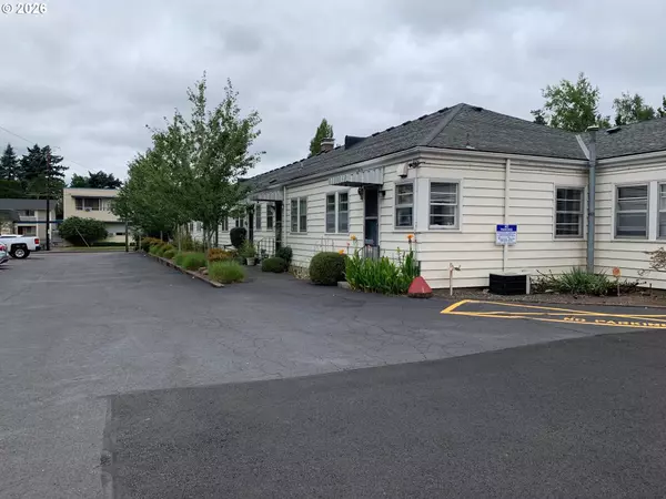 Portland, OR 97214,610 SE CESAR E CHAVEZ BLVD