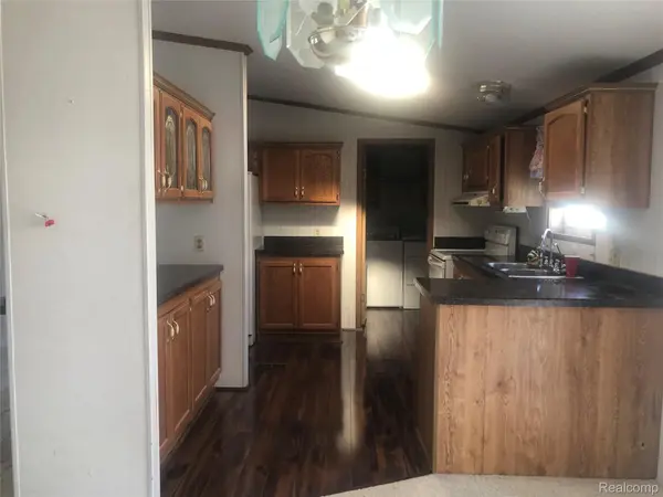 7336 Scotland CIR, Alma, MI 48801