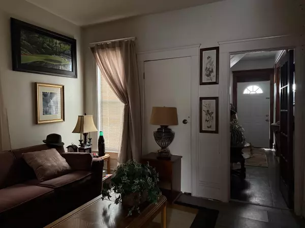 Freeport, IL 61032,118 N GREEN AVE