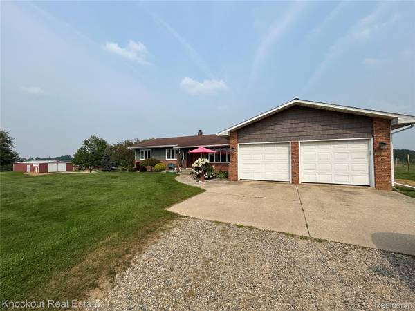 9291 Sheridan RD, Millington, MI 48746