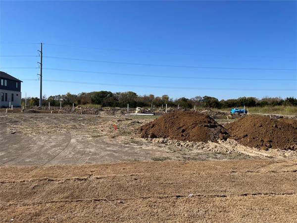 2400 Independence Drive, Anna, TX 75409