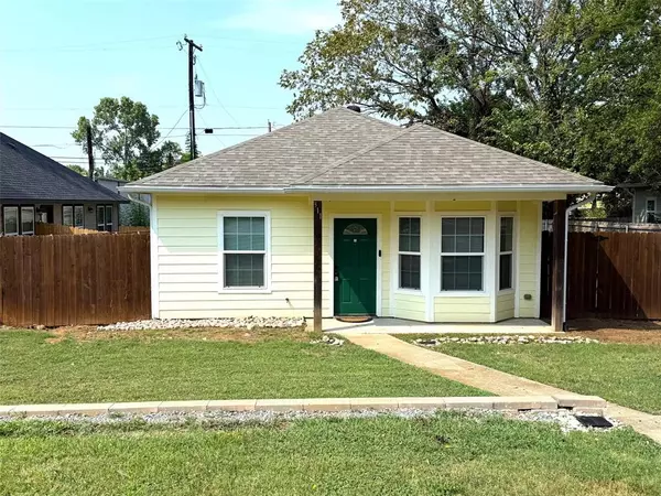 311 E Shepherd Street, Denison, TX 75021