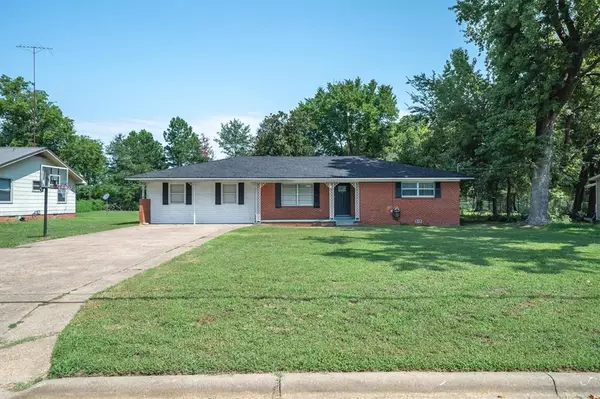 Van, TX 75790,200 W Kansas Street