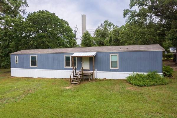 108 Sandy Brown Rd, Scroggins, TX 75480