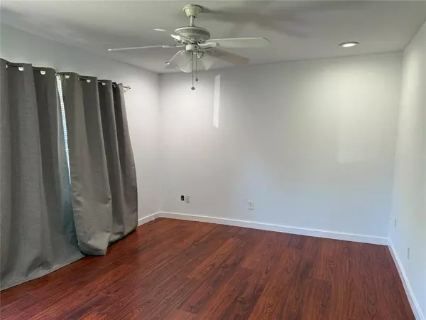 Dallas, TX 75217,638 Bethpage Avenue