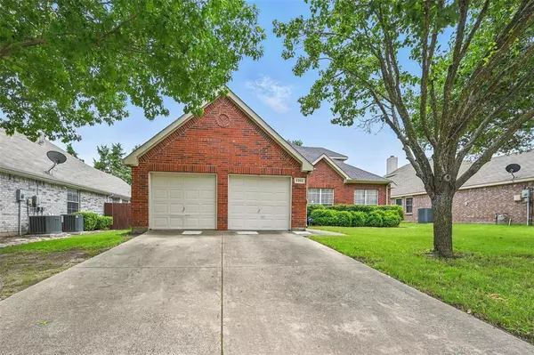 Rowlett, TX 75089,5302 Royal Bay Drive