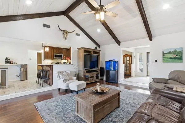 Willow Park, TX 76087,509 Queensway Road