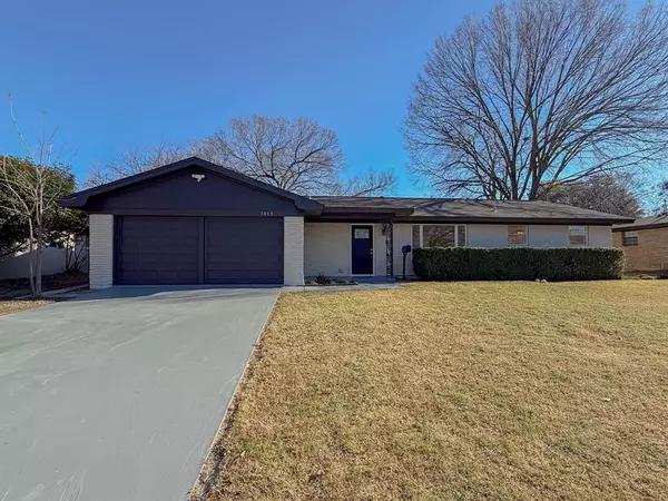 5809 Winifred Drive, Fort Worth, TX 76133