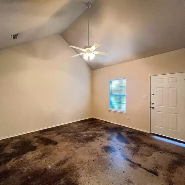 Weatherford, TX 76088,102 Lindas Creek Lane