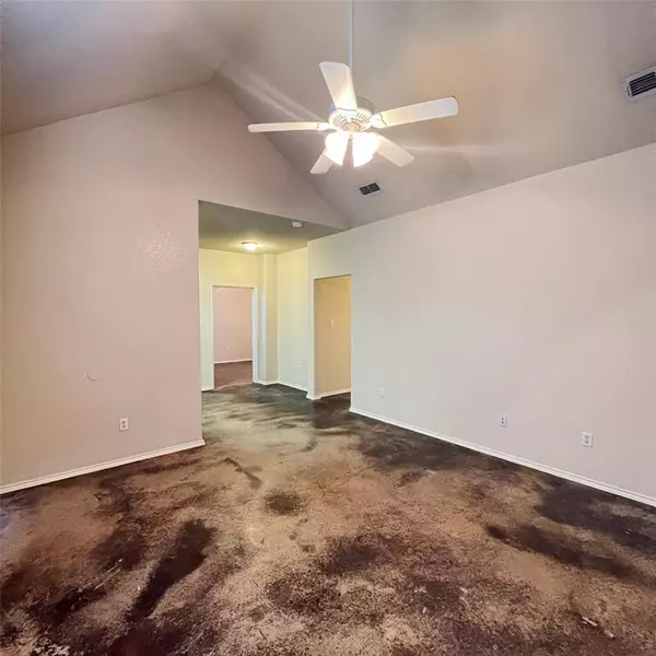 Weatherford, TX 76088,102 Lindas Creek Lane