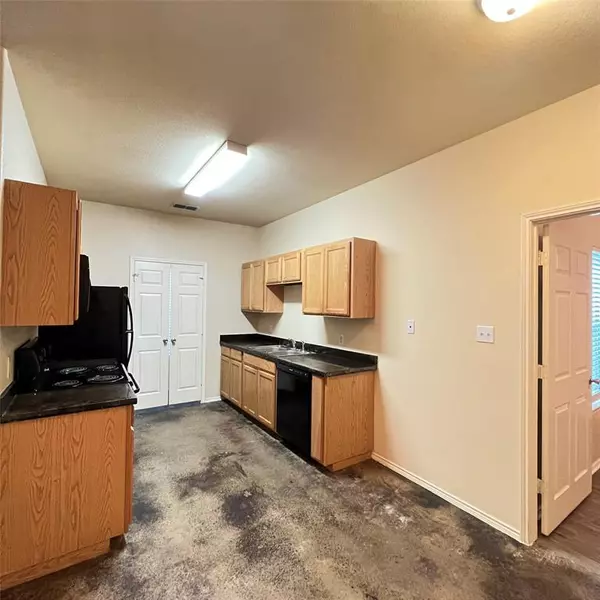 Weatherford, TX 76088,102 Lindas Creek Lane