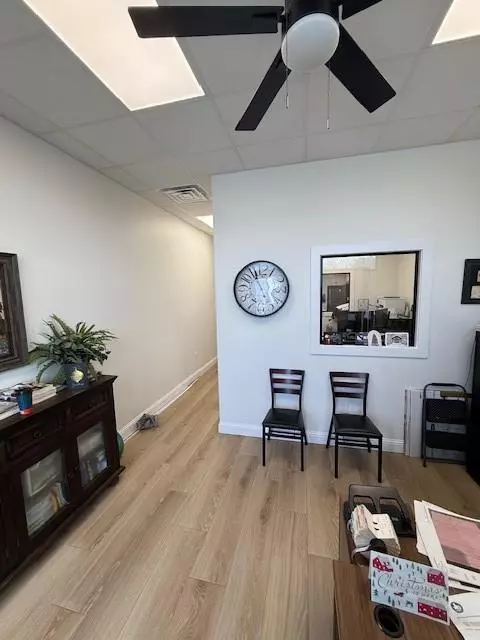 Ennis, TX 75119,504 N Breckenridge Street