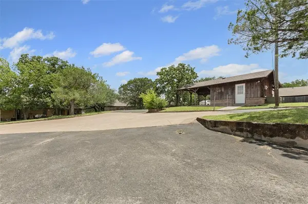 Granbury, TX 76049,2530 E US Highway 377 #20