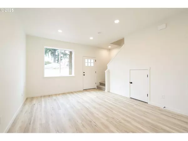 Portland, OR 97236,14720 SE POWELL BLVD