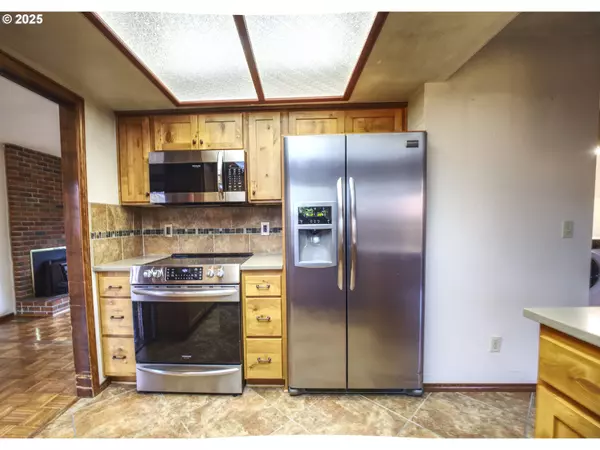 Milwaukie, OR 97222,4241 SE NORTHRIDGE DR