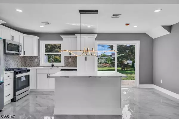 14 Melbourne Ln, Willingboro Twp., NJ 08046