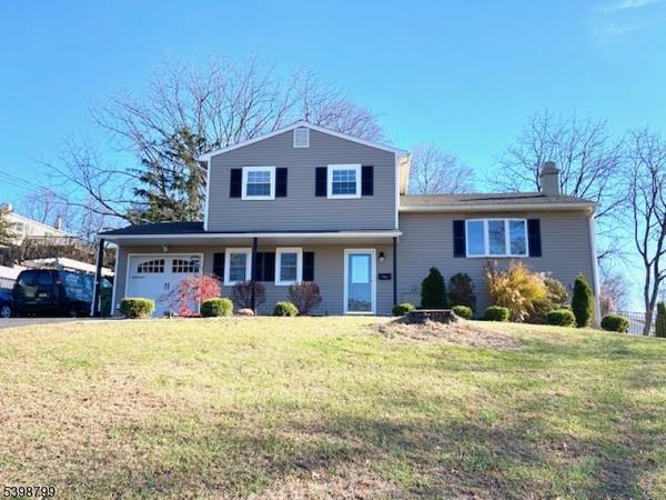 1 Oakwood Ter,  Washington Boro,  NJ 07882