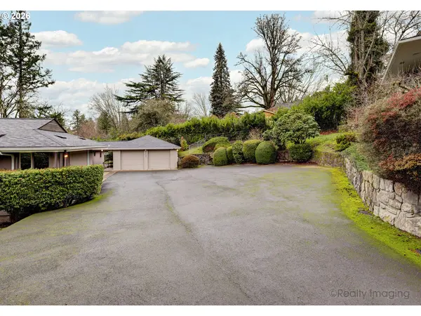 Portland, OR 97225,8000 SW LINDEN RD