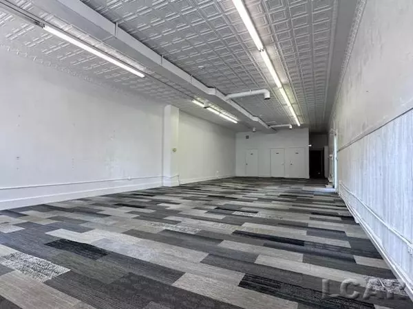 Adrian, MI 49221,810 W Maumee ST