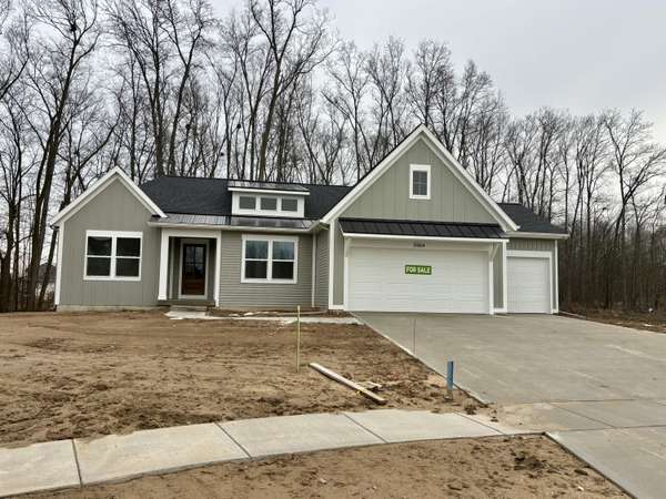 5964 Claymont CT SE, Caledonia, MI 49316