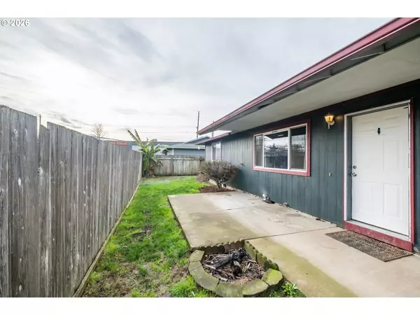 Albany, OR 97322,1940 17TH AVE