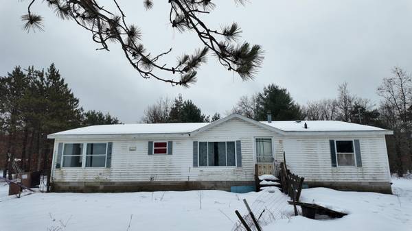 4901 Brunswick RD, Holton, MI 49425