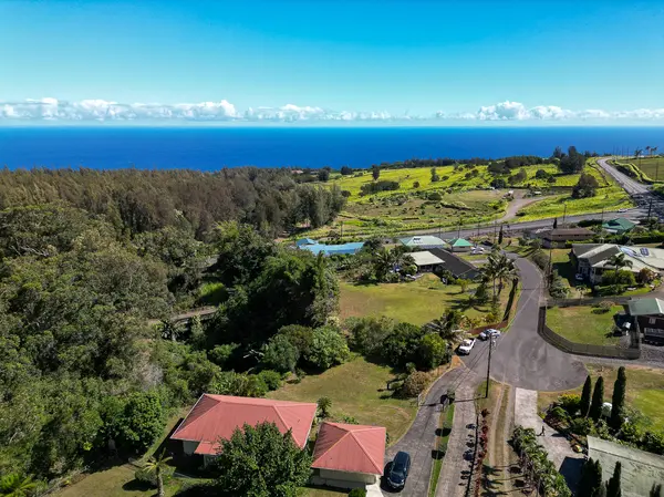 44-3131 MAMANE ST #A, Honokaa, HI 96727