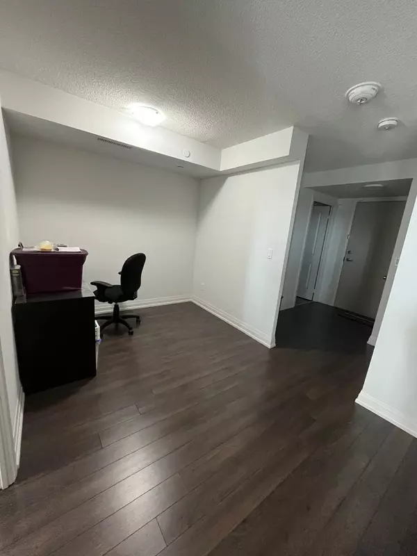 Toronto E09, ON M1G 0A9,20 Meadowglen PL #429