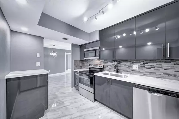 1100 Saint Charles Pl #708, Pembroke Pines, FL 33026